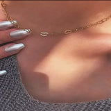 Kalp Şeklinde Zincir Altın Renk Kolye - İrva Collection