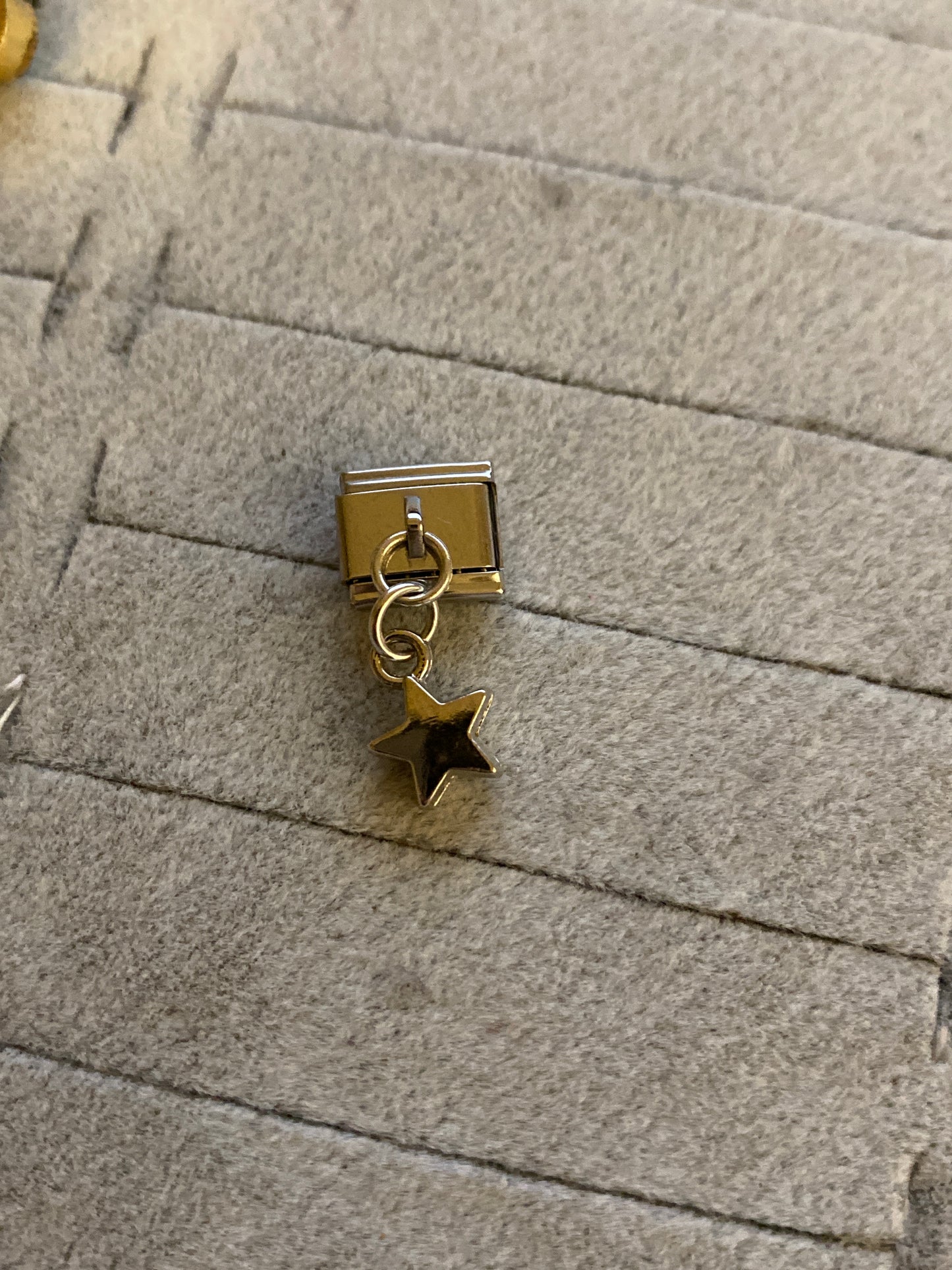 Gümüş Yıldız Charm