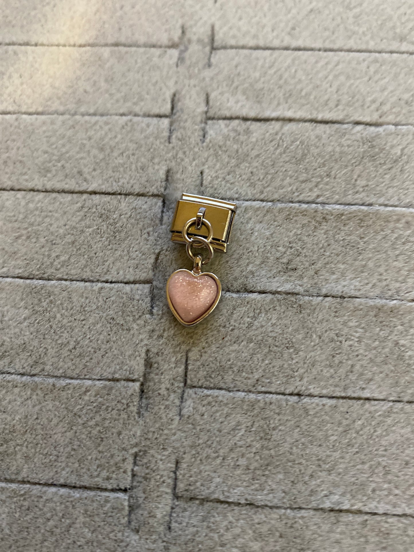 Gümüş Simli Charm Kalp
