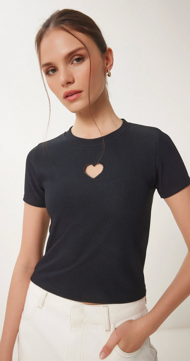 Kadın Kalp Nakışlı Fitilli Örme T-Shirt