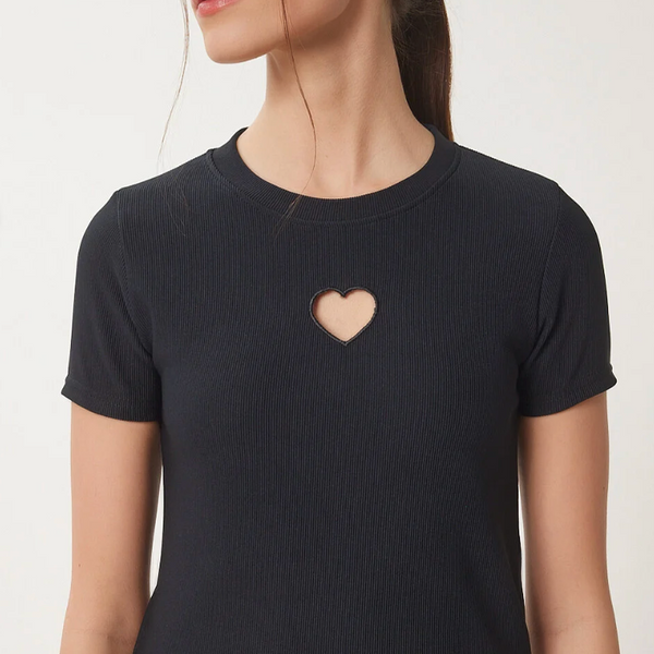Kadın Kalp Nakışlı Fitilli Örme T-Shirt