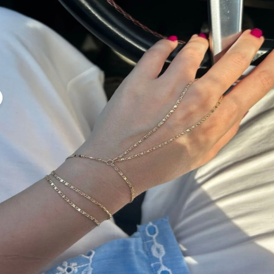 İrva Collection Klasik Model Zincir Şahmeran with intricate chain design displayed on a neutral background.