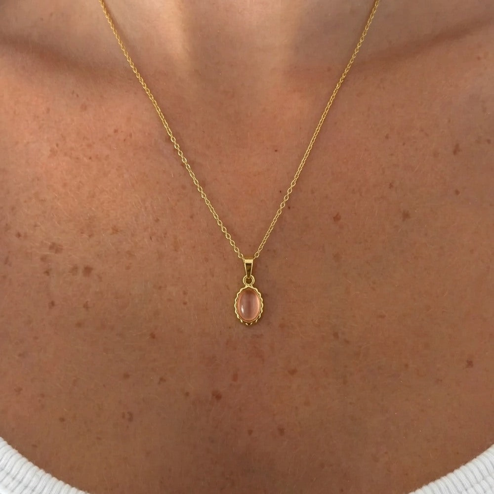 Kararmaz Pembe Taşlı Kolye