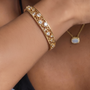 Xuping Zirkon Taşlı Vivienne Kelepçe