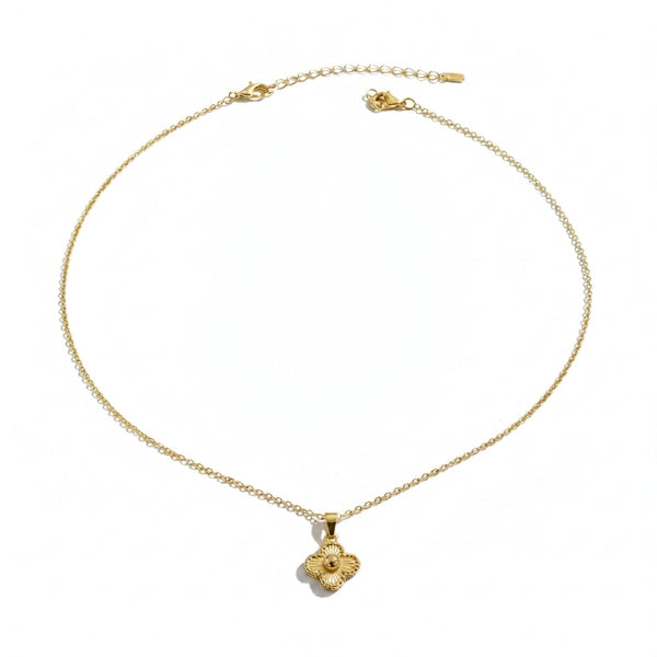 Minimal Altın Kaplama Yonca Kolye