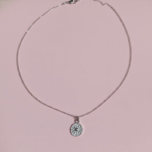 Gümüş Güneş Kolye
