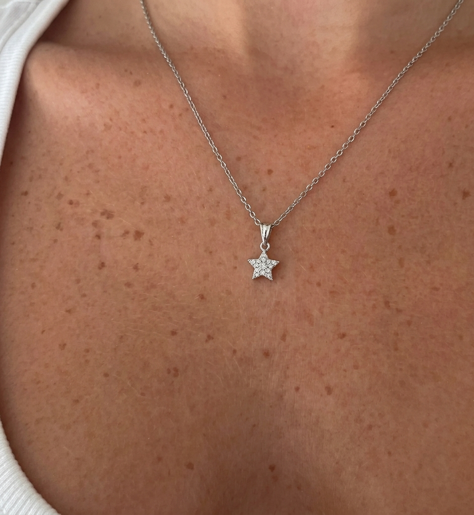 Kararmaz Mini Yıldız Kolye