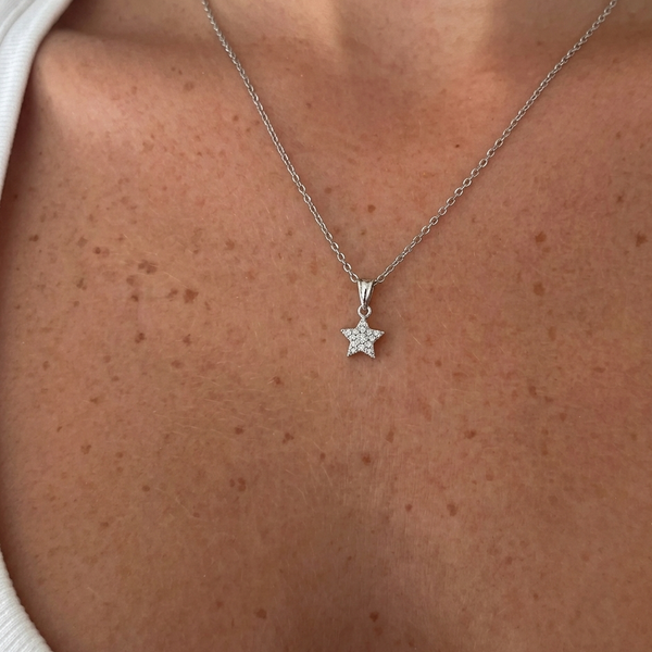Kararmaz Mini Yıldız Kolye