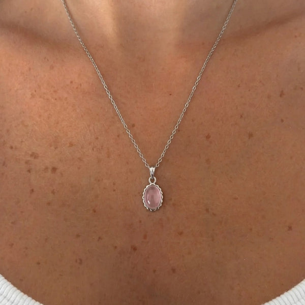 Kararmaz Pembe Taşlı Kolye