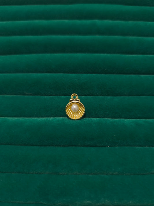İncili Deniz Kabuğu Charm