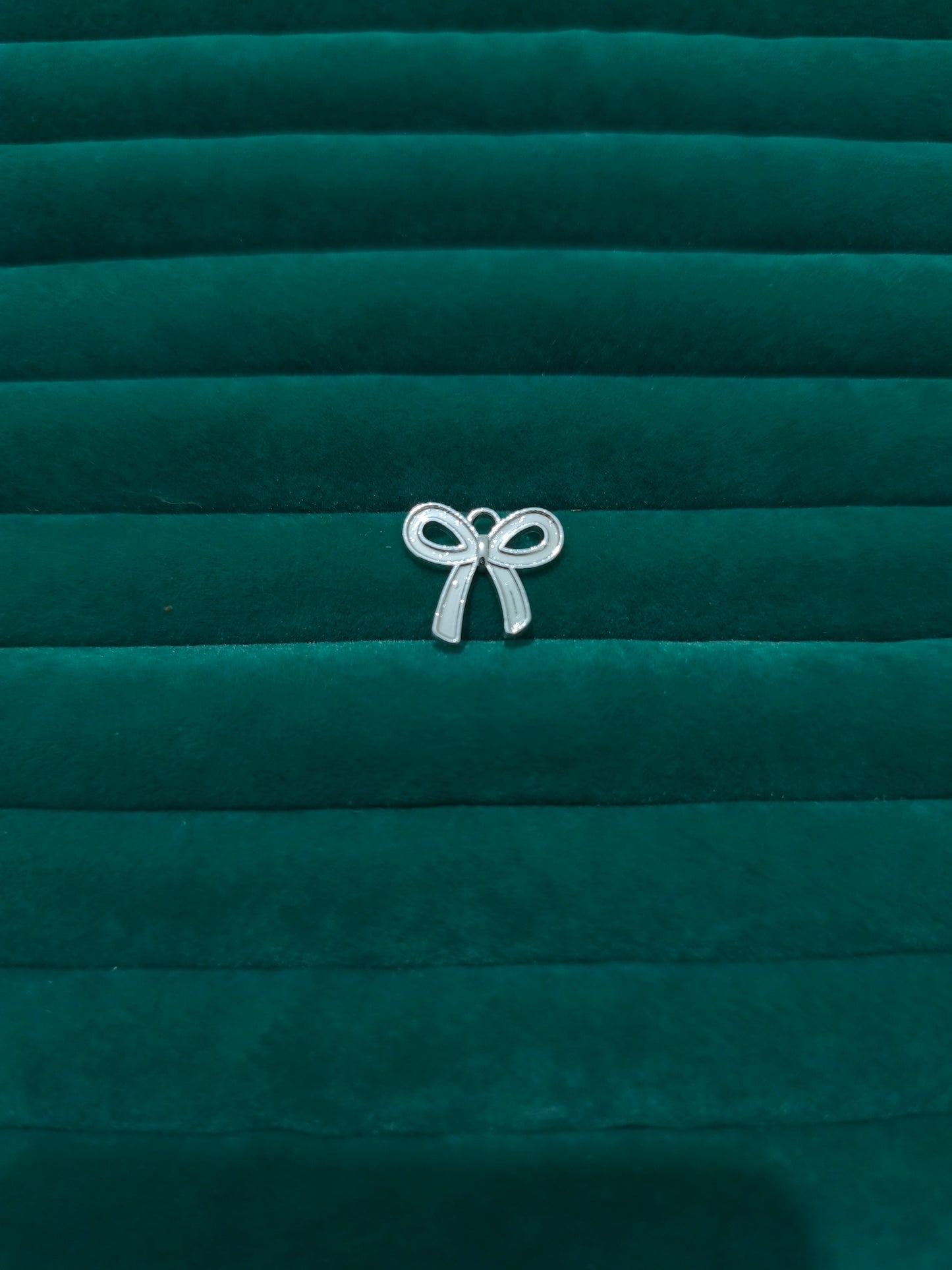 Silver Kurdele Charm