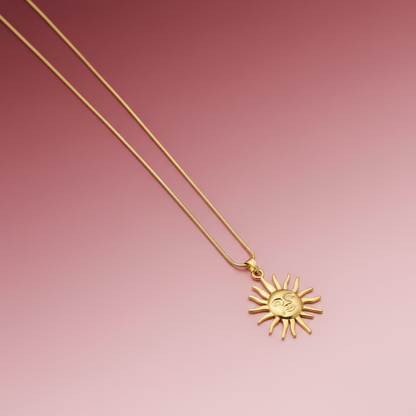 Büyük Boy Güneş Çelik Kolye
