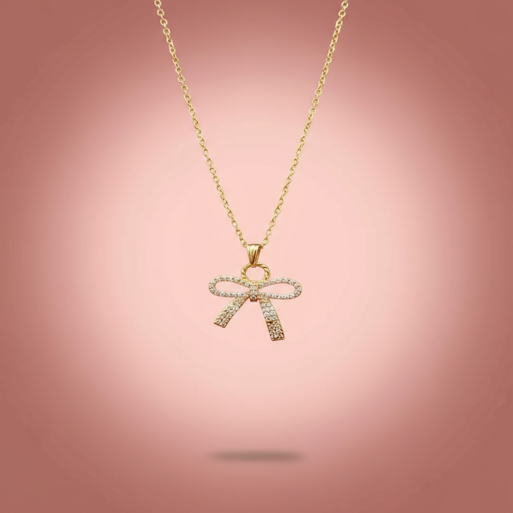 Çelik Zirkon Taşlı Altın Kaplama Fiyonk Kolye