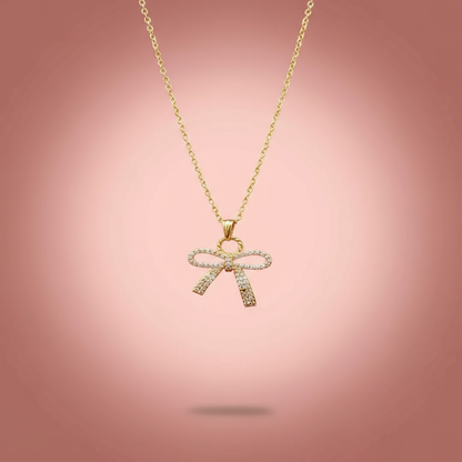 Çelik Zirkon Taşlı Altın Kaplama Fiyonk Kolye