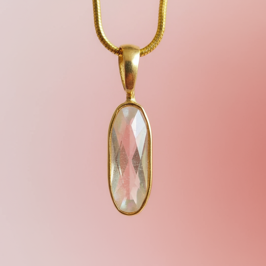 Parlak Taşlı Kolye