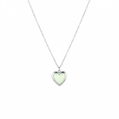 Gümüş Beyaz Kalp Kolye