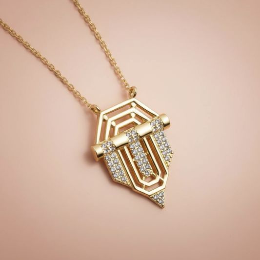 Serenay Sarıkaya Kolye