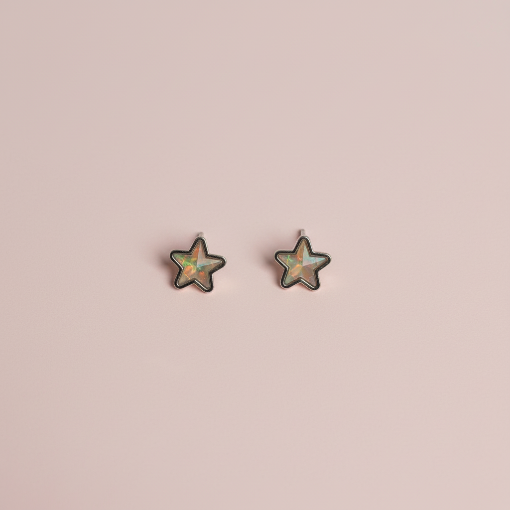 Gümüş Yıldız Küpe