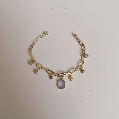Parlak Taşlı Charm Bileklik