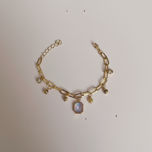 Parlak Taşlı Charm Bileklik