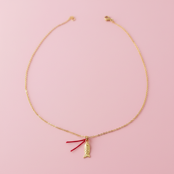 Çelik Kırmızı İp Şans Bereket Balık Kolye - İrva Collection