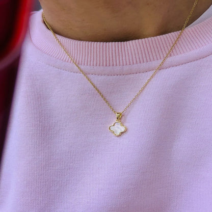 Minimal Yonca Kolye