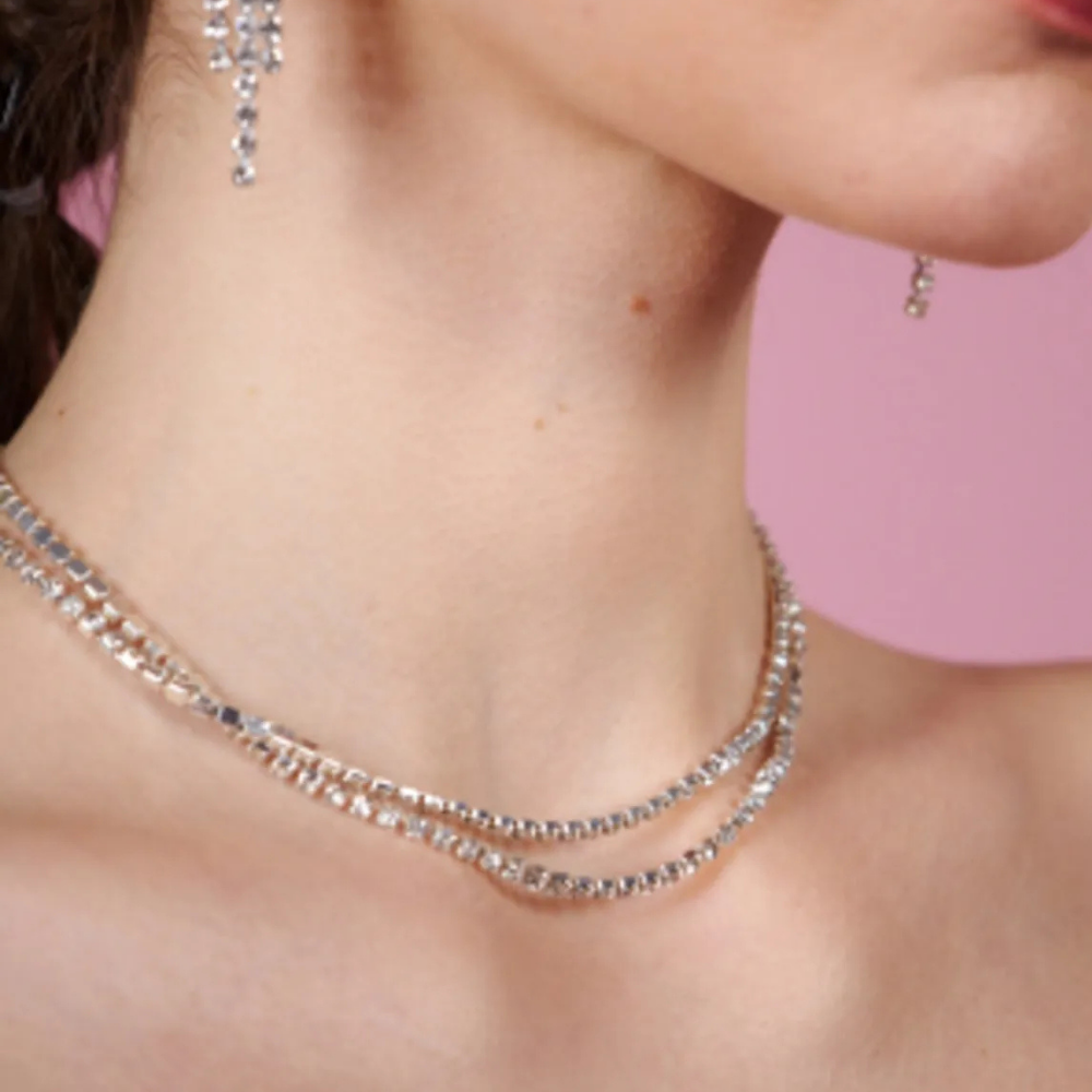 irva collection Iki Sıra Su Yolu Taşlı Abiye Kolye