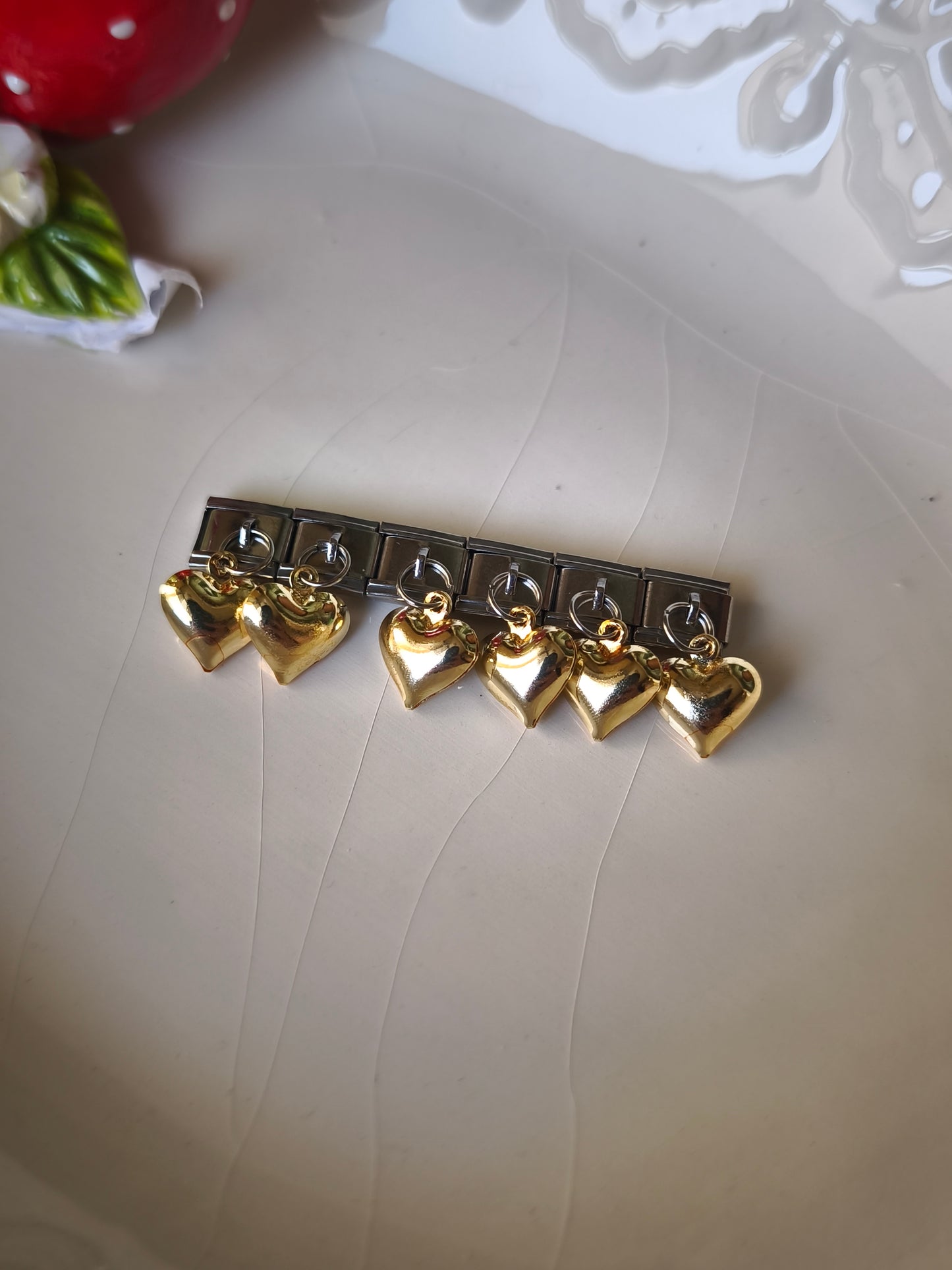 Tombul Kalp Charm