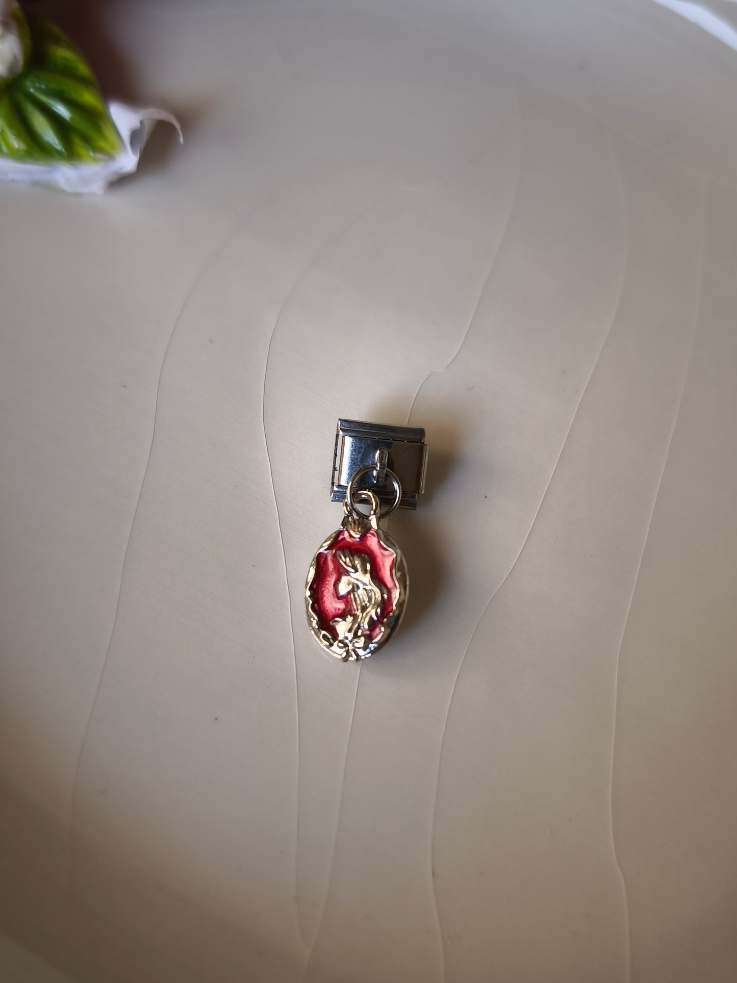 Plaka Charm