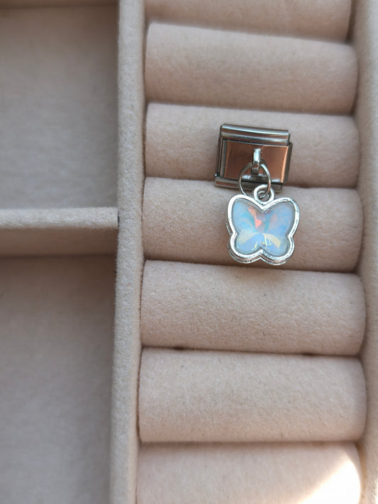 Nomination Charm
